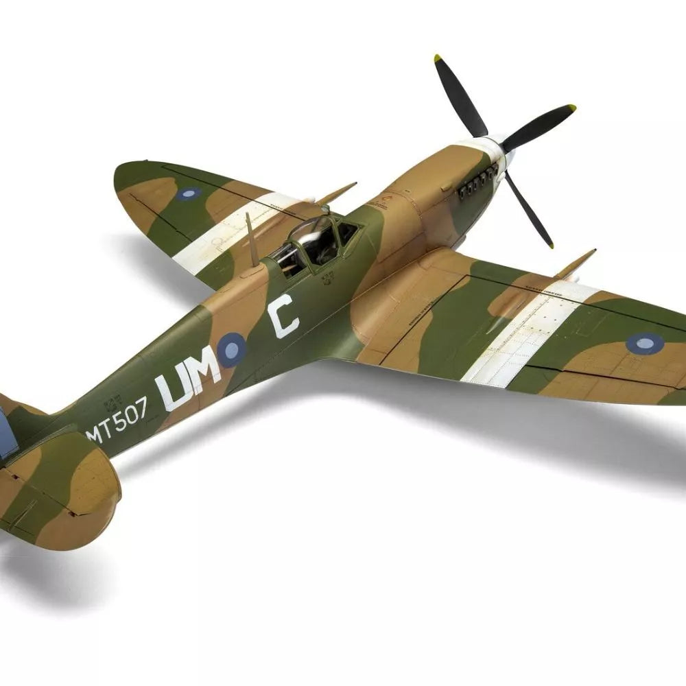 Airfix Submarine Spitfire MK VIII Scale Kit