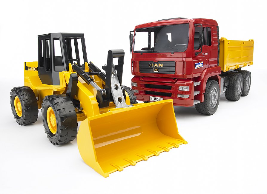 Bruder MAN TGA Con Truck with Artic Road Loader