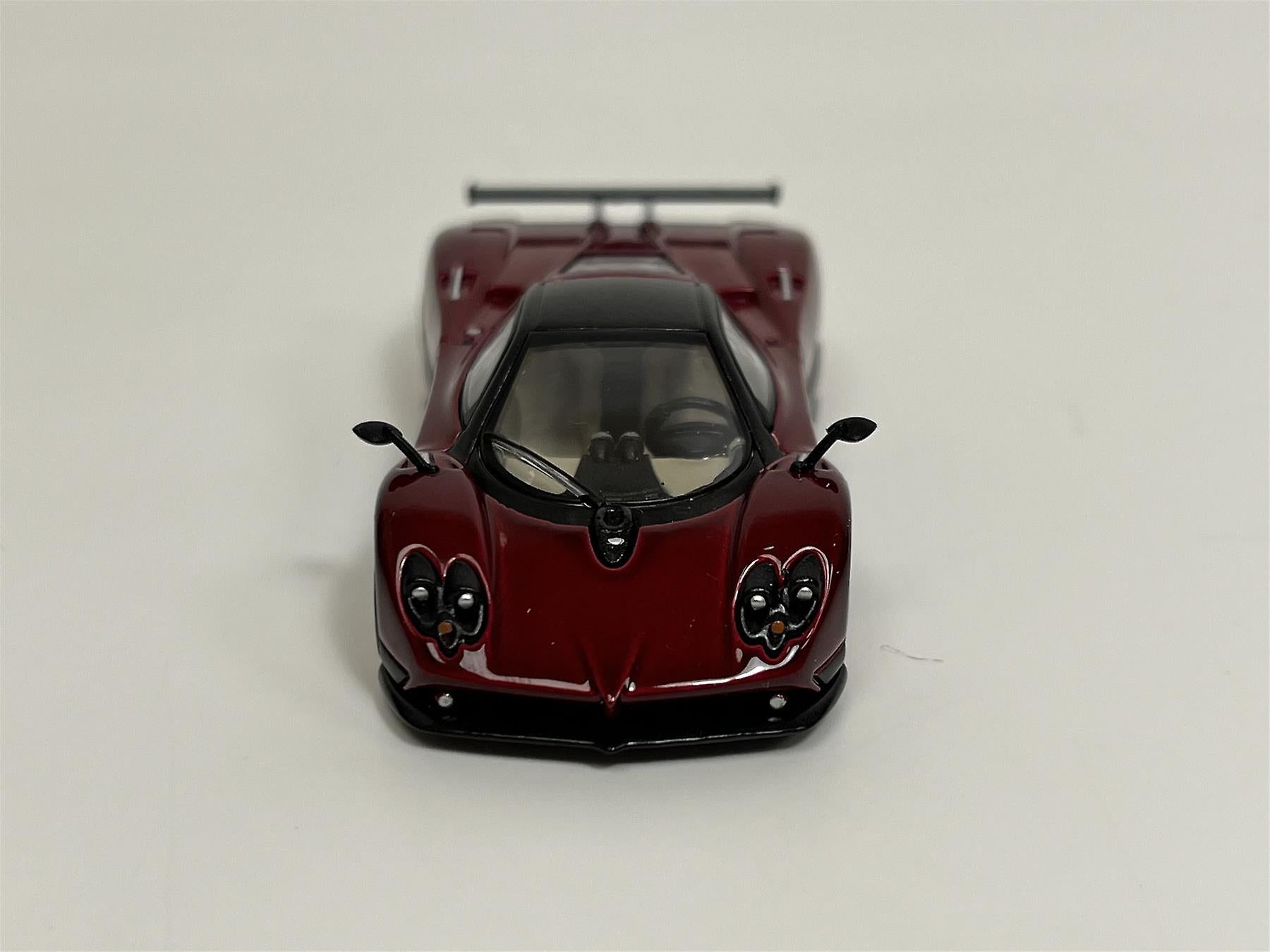 Mini GT Pagani Zonda F Rosso Dubai 1:64 Die Cast