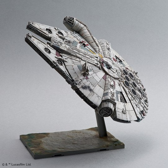 Millennium Falcon The Last Jedi 1:144 Scale Kit