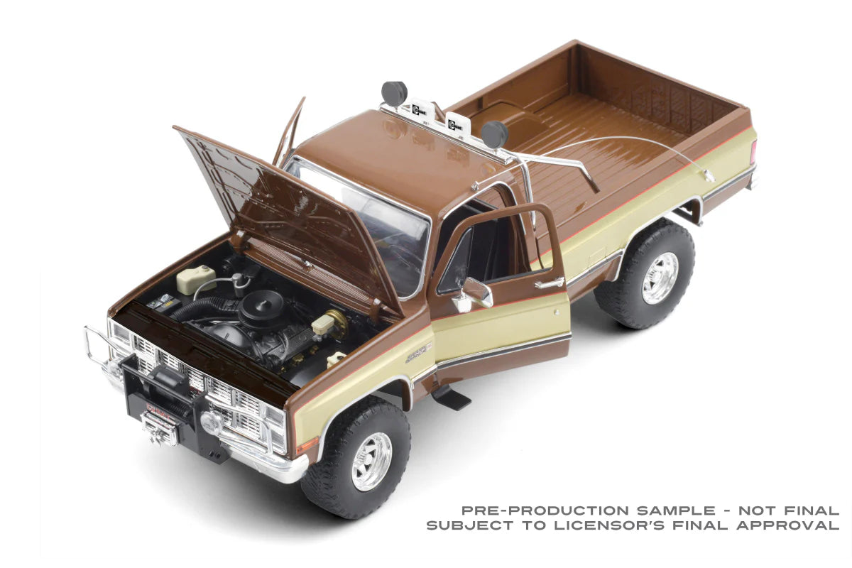 Greenlight "Fall Guy" 1982 GMC K-2500 Sierra Grande 1:18 Scale Die Cast
