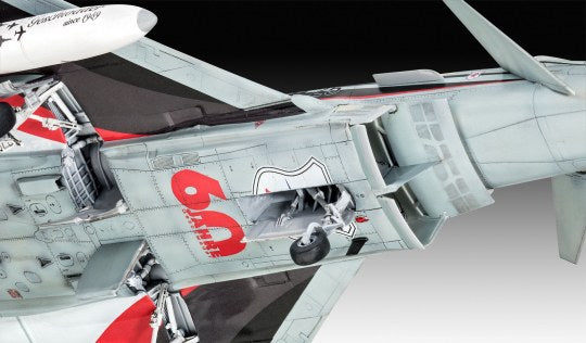 Eurofighter Typhoon Baron Spirit 1:48 Scale Kit