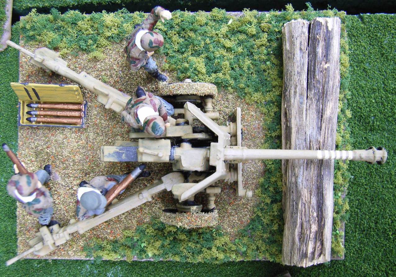 Italeri WW2 German Pak40 Antitank Gun 1:72 Scale Model Figures