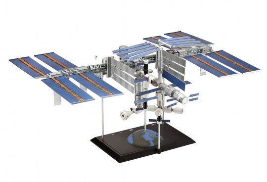 Revell International Space Station 1:144 Scale Kit