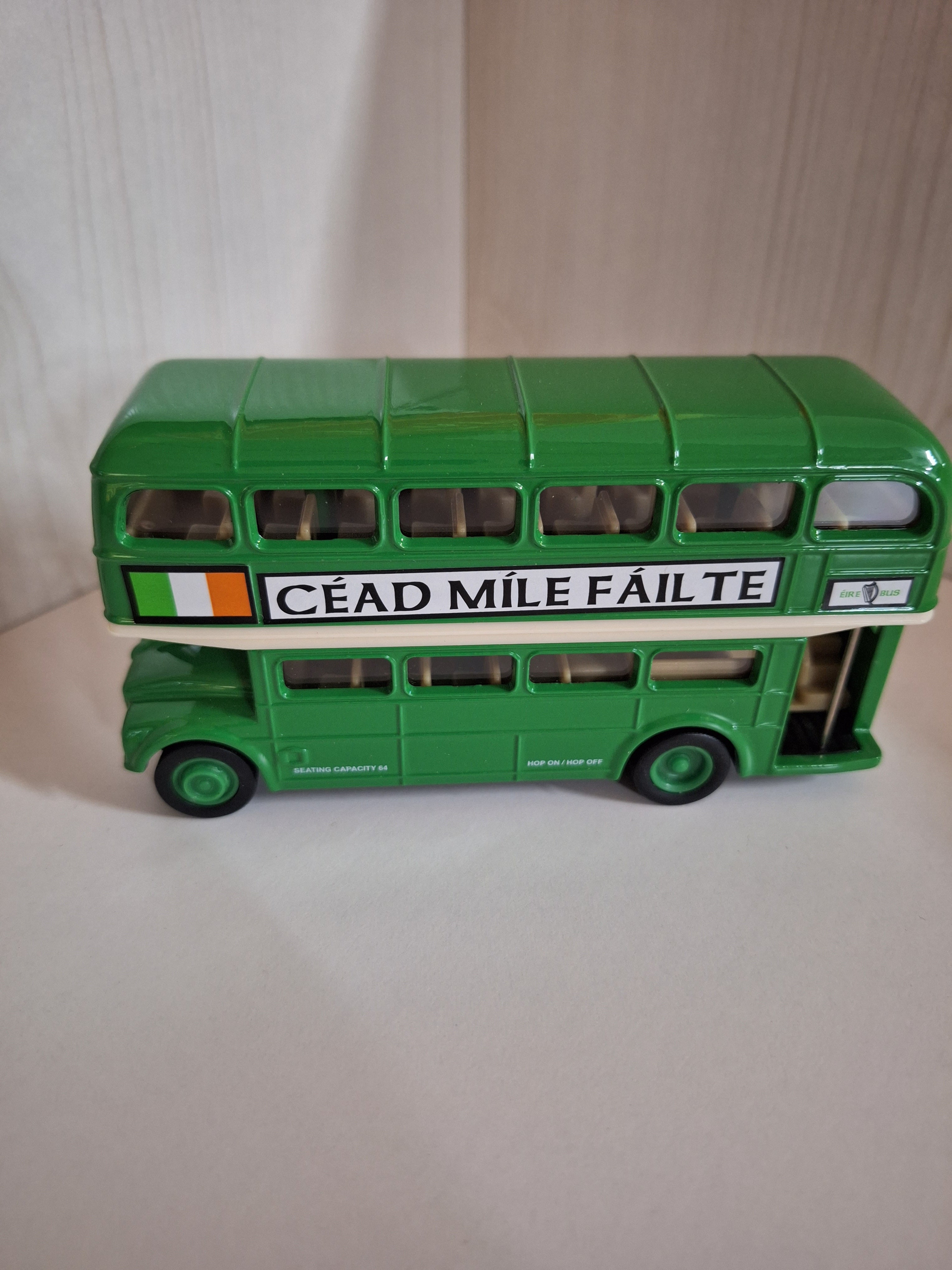 Irish Bus Green Cead Mile Failte