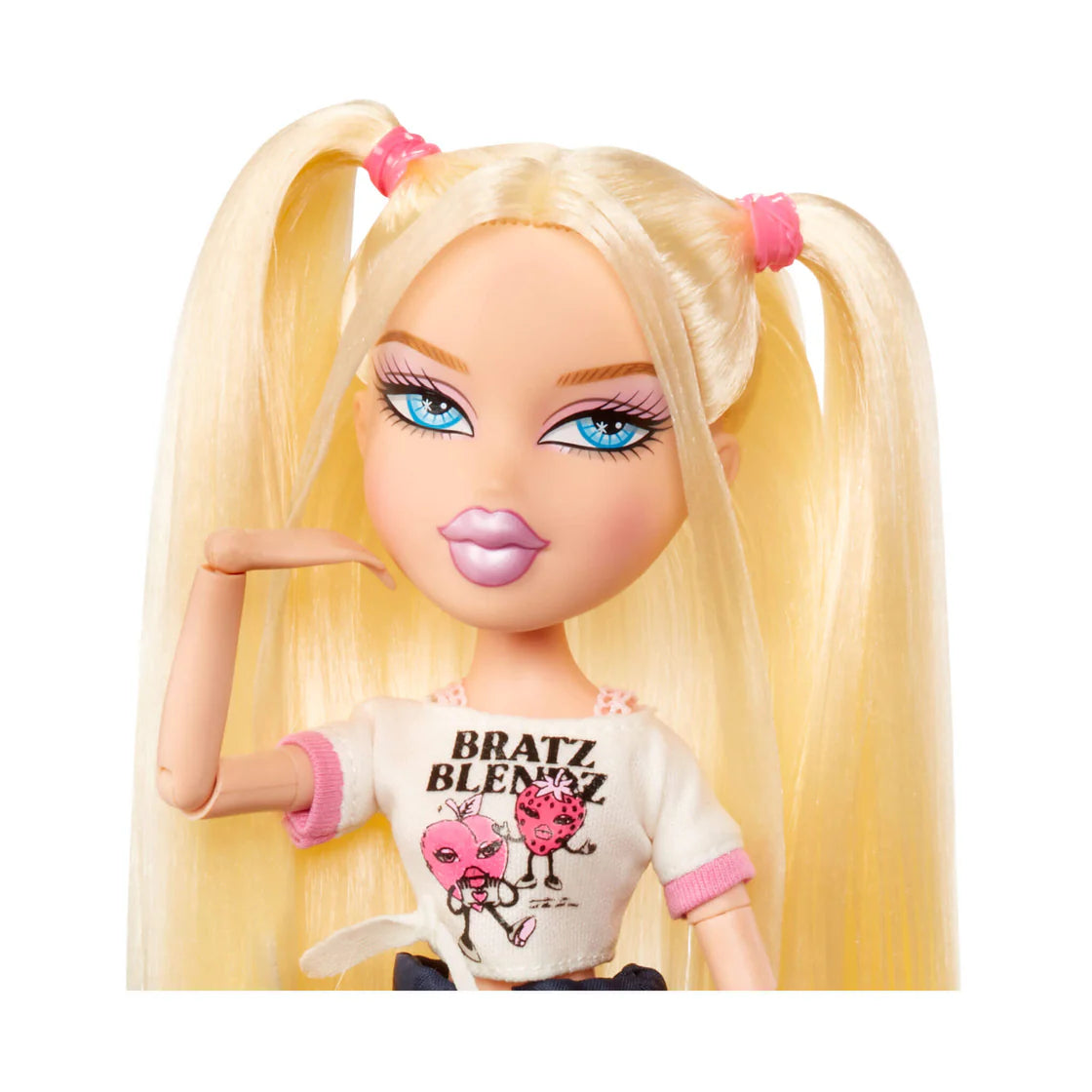 Bratz Stylin Cloe Fashion Doll