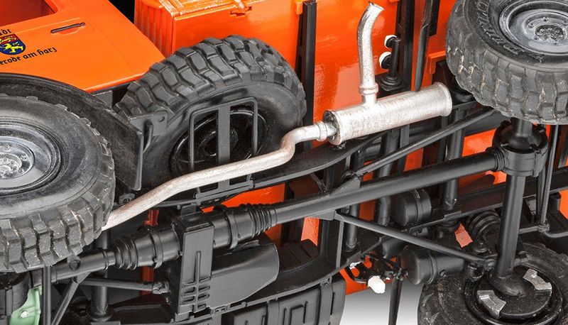 Mercedes-Benz Unimog U1300L Winterdienst 1:24 Kit