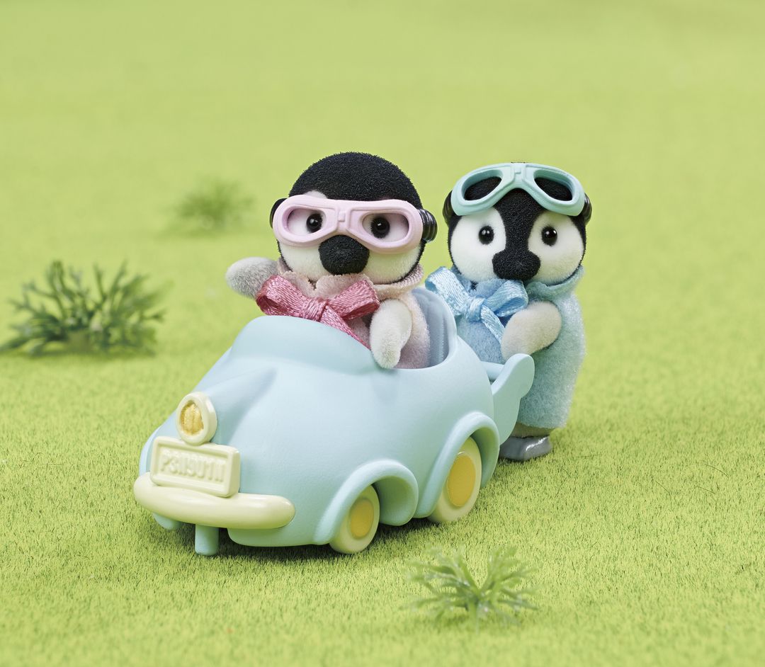 Sylvanian Families Penguin Babies Ride n Play