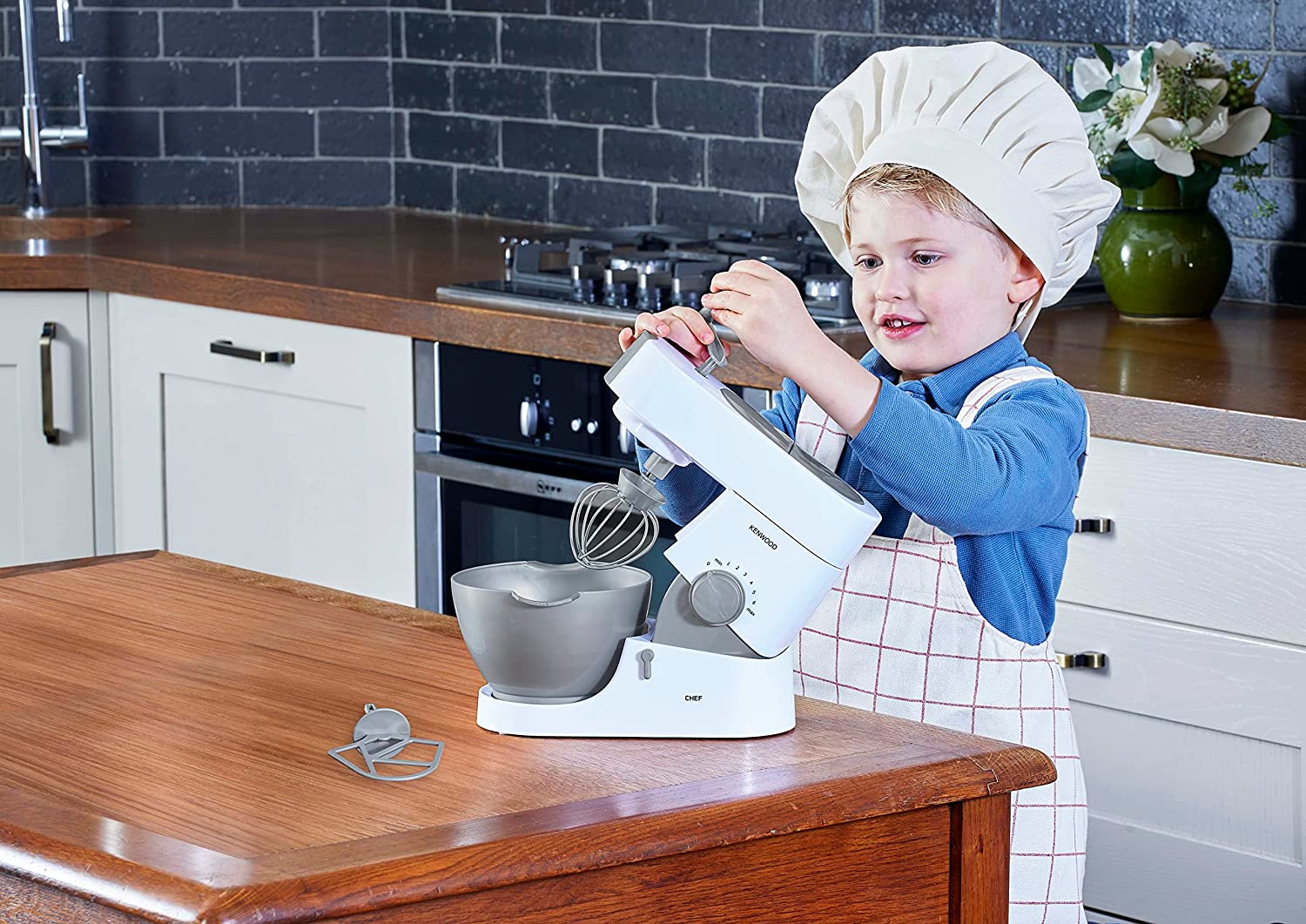 Casdon Kenwood Chef Mixer