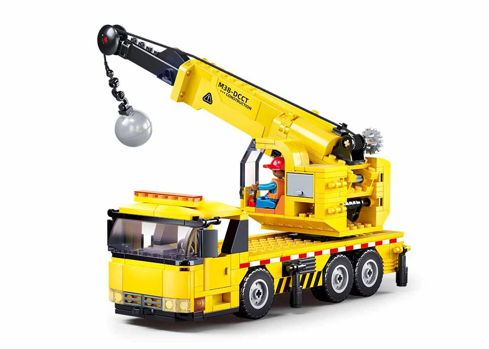 Sluban Town Series - C2 wheeled crane