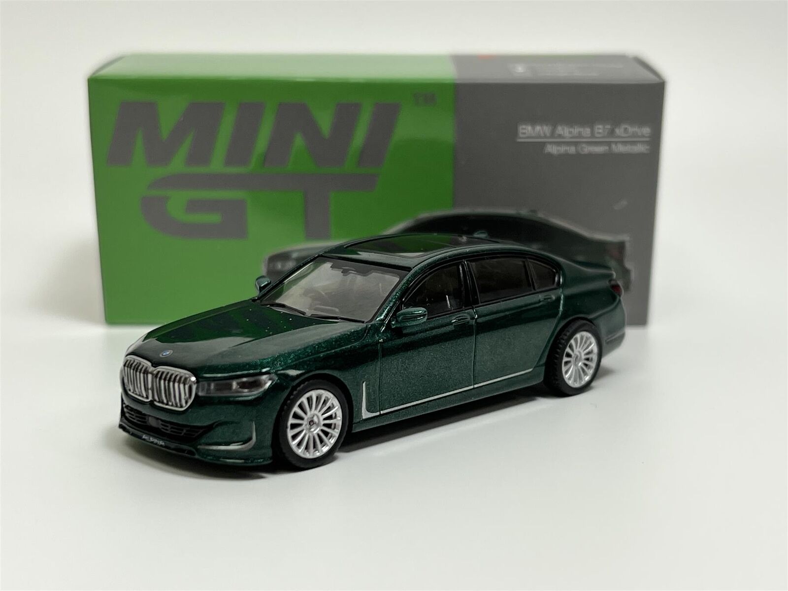 Mini GT BMW Alpina B7 xDrive 1:64 Scale Die Cast