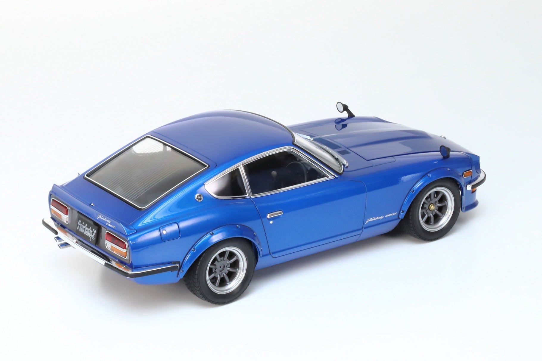 Tamiya Nissan Fairlady 240Z 1:24 Scale Kit