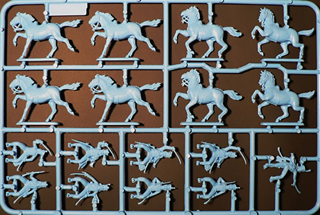 Italeri French Hussars 1:72 Scale Model Figures