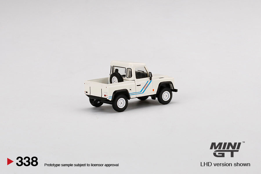 Mini GT Land Rover Defender 90 Pickup 1:64 Die Cast