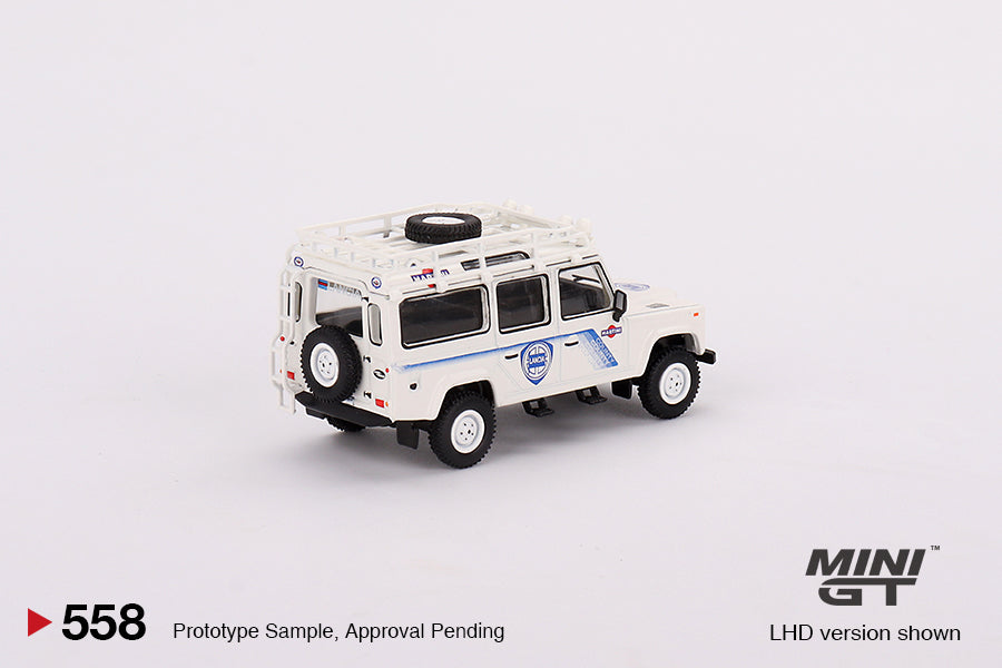 Mini GT Land Rover Defender 110 1:64 Die Cast