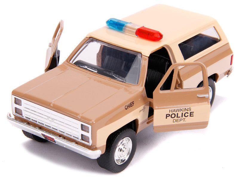 Stranger Things Hoppers Chevy Blazer Die Cast 1:32 Die Cast