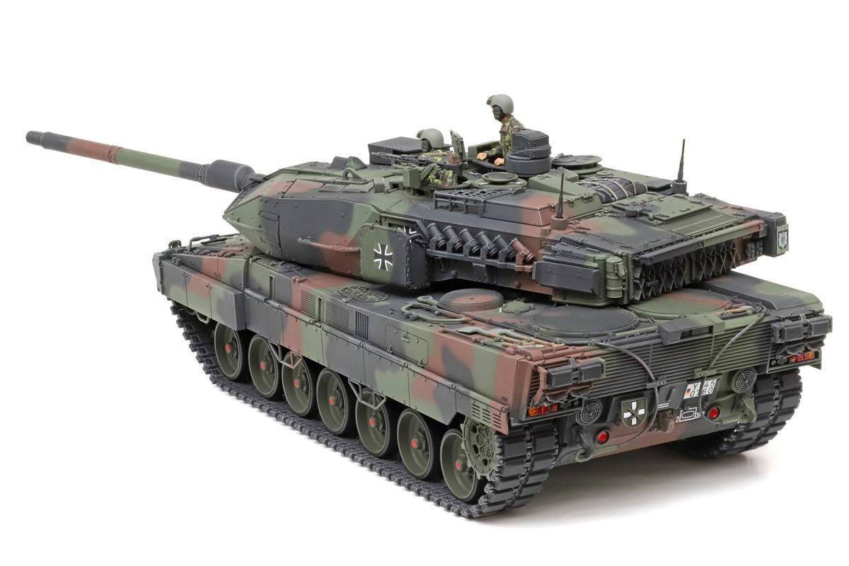Tamiya Leopard II A7v Tank 1:35 Scale Kit
