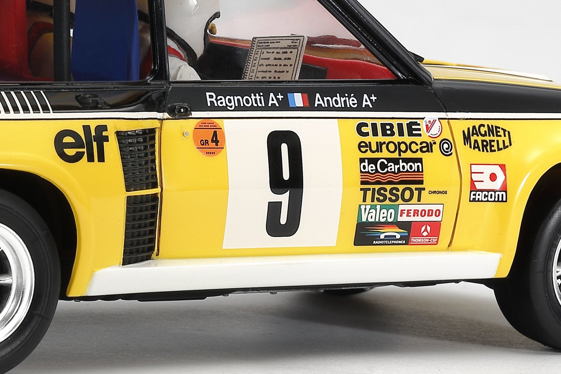Tamiya Renault 5 Turbo Rally 1:24 Scale Kit