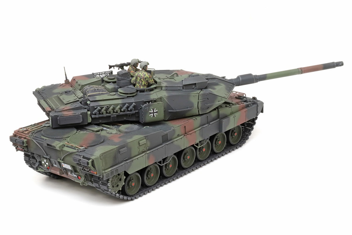 Tamiya Leopard II A7v Tank 1:35 Scale Kit