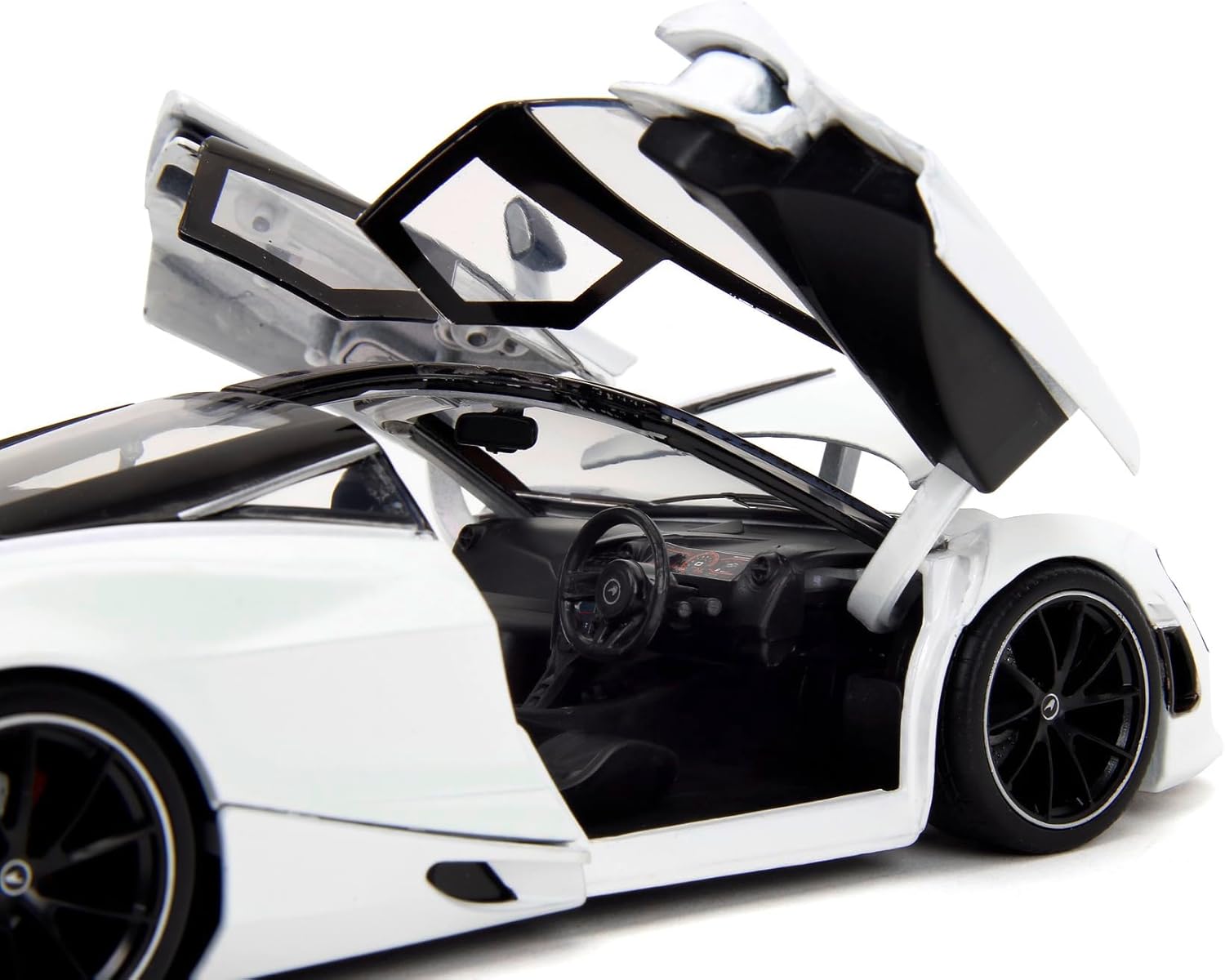 Jada Pink Slips Mclaren 7205 1:24