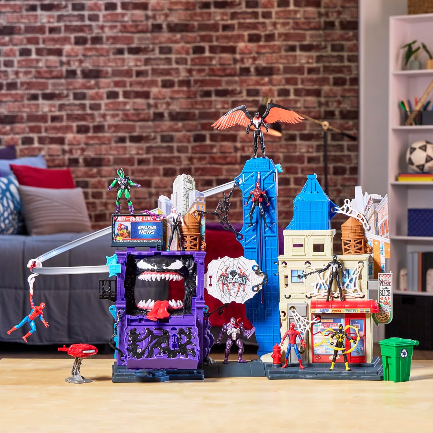 Spider-Man Venom Versus Web Slinging City Playset