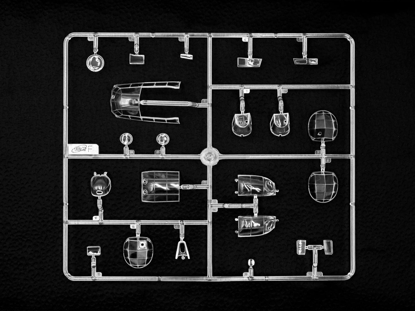 Ju 88 USAF/RAF Bomber 1:48 Scale Kit