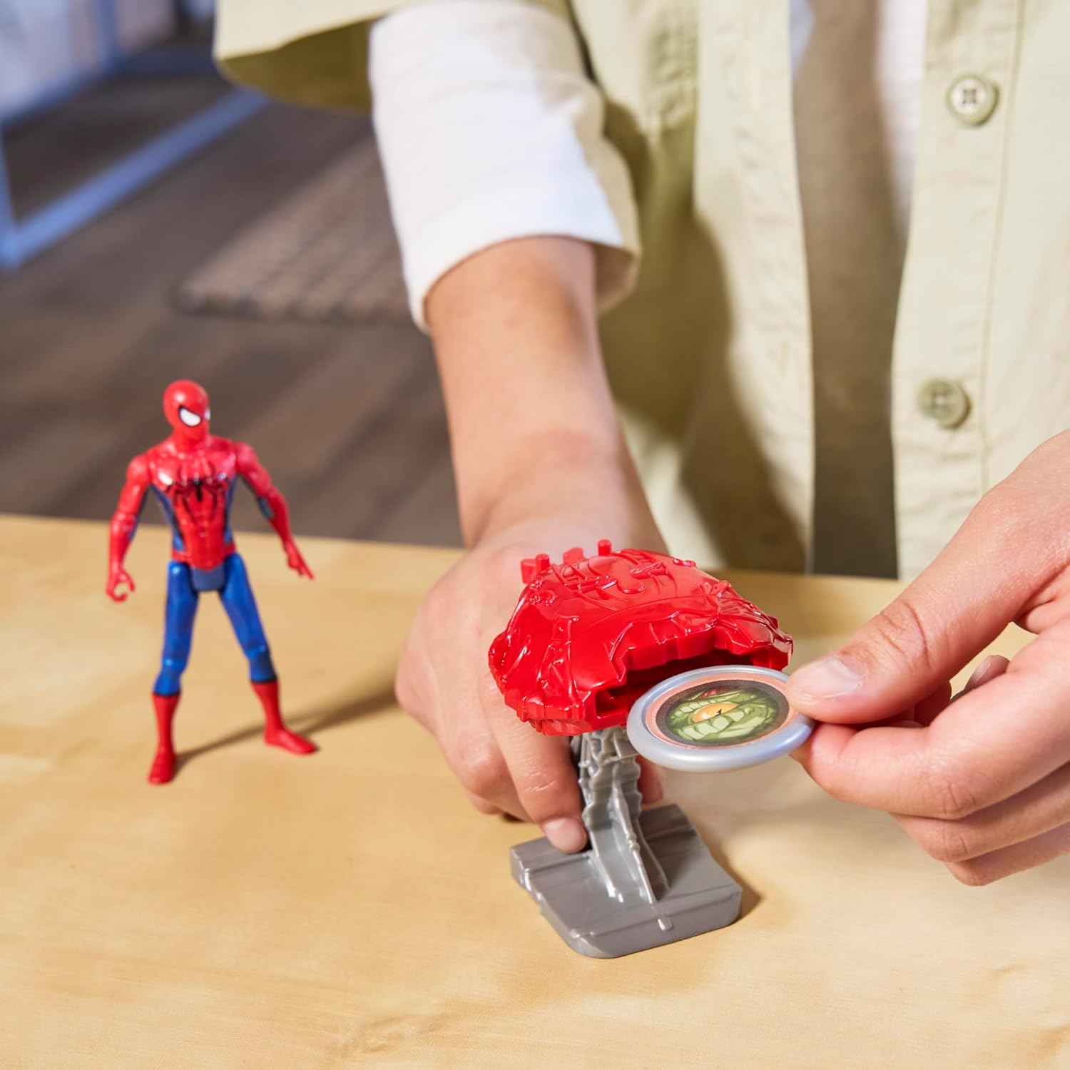 Spider-Man Venom Versus Web Slinging City Playset