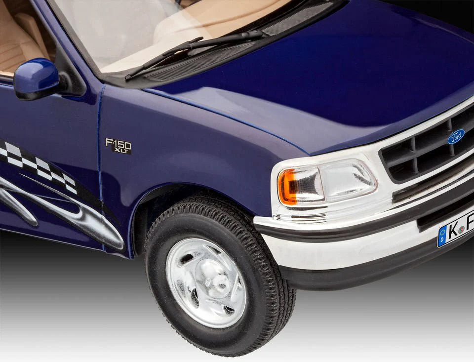 Ford F-150 XLT 1997 1:25 Scale Kit