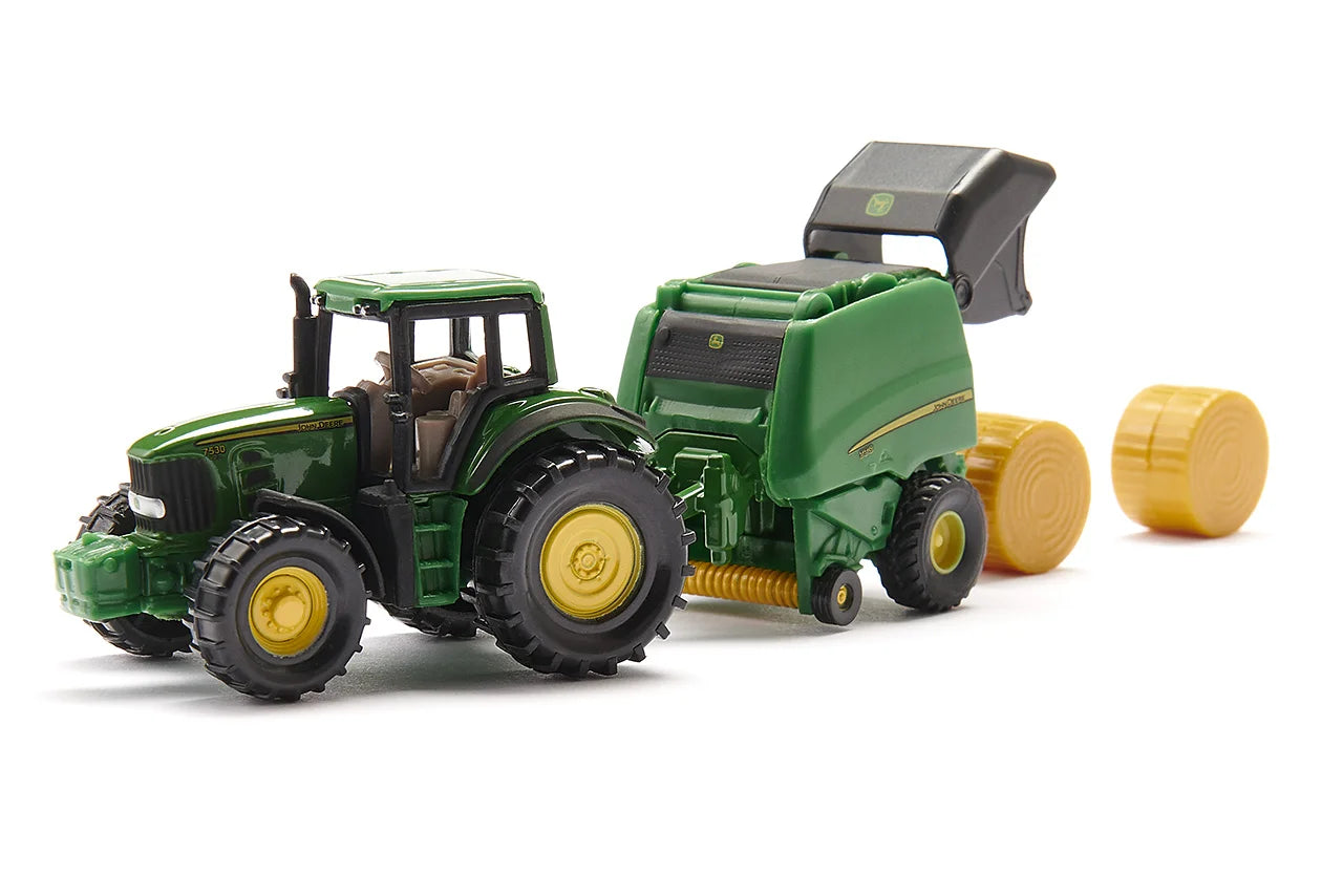 SIKU 1:87 John Deere Tractor With Baler