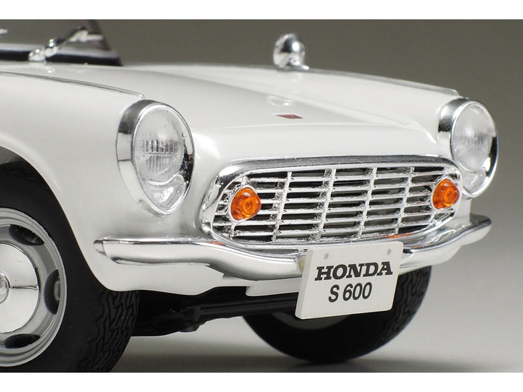 Tamiya Honda S600 1:24 Scale Model Kit