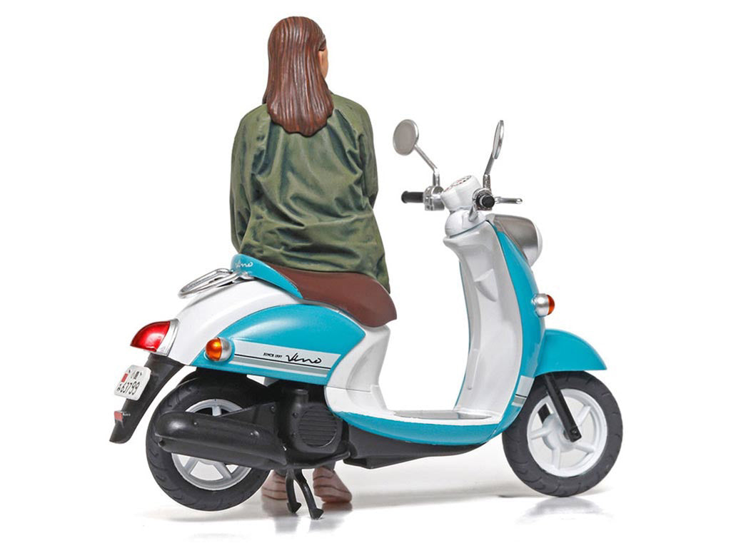 Tamiya Campus Friends Modern 1:24 Scale Figures