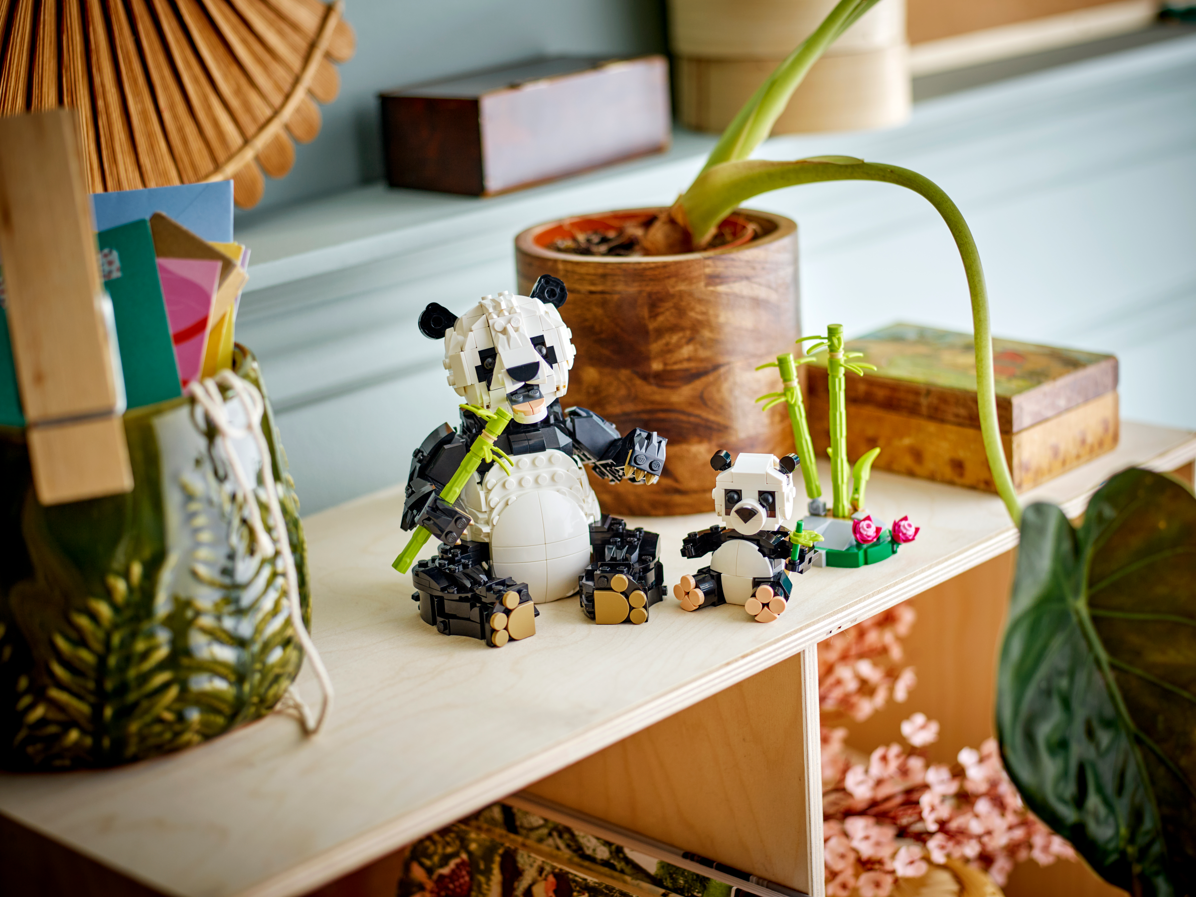 LEGO Creator 31165 3-in-1 Wild Animals: Panda Family