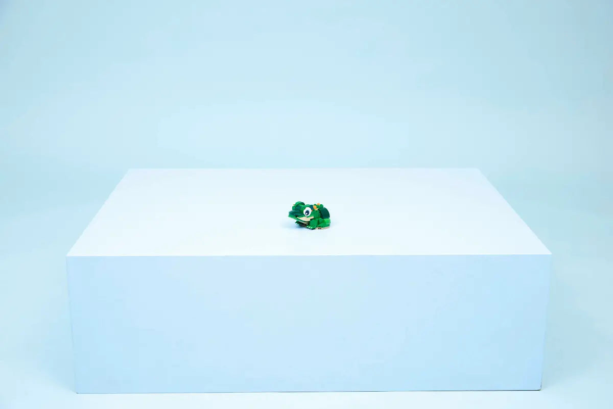 Lego 31377 Turtle with a Water Lily Flower