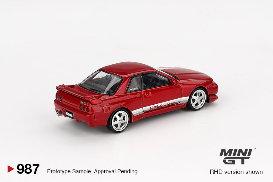 Mini GT Nissan Skyline GT-R (R32) Veilside Combat C-I 1:64 Die Cast