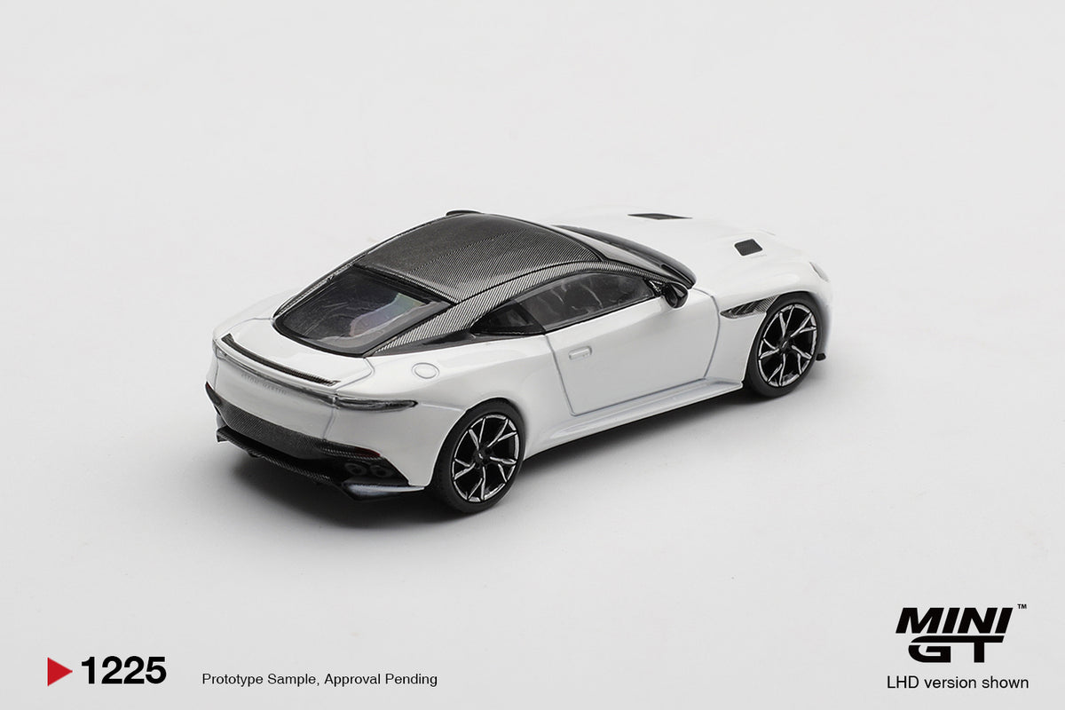 Mini GT Aston Martin DBS 1:64 Die Cast