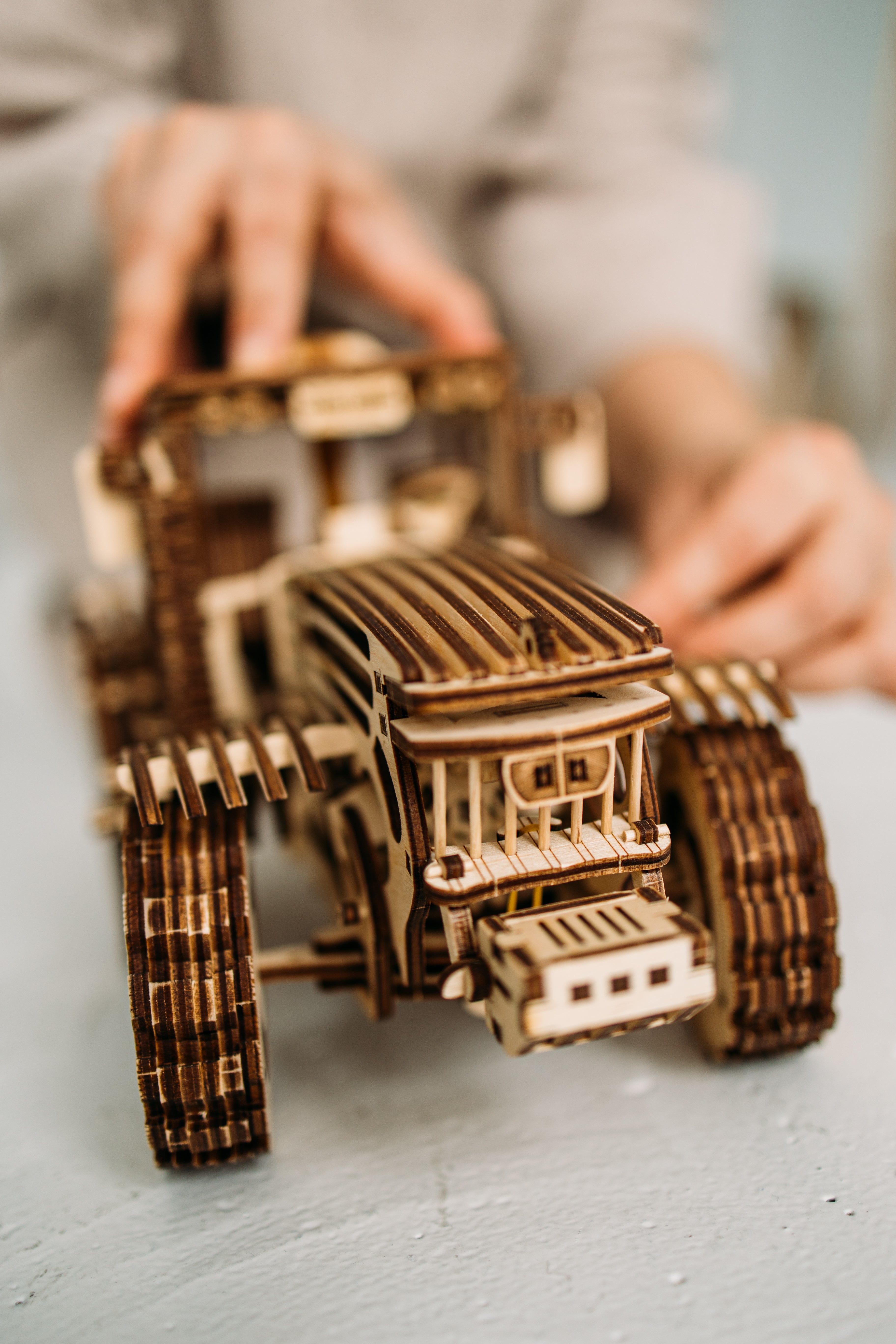 Wood Trick Tractor 401 Piece Set