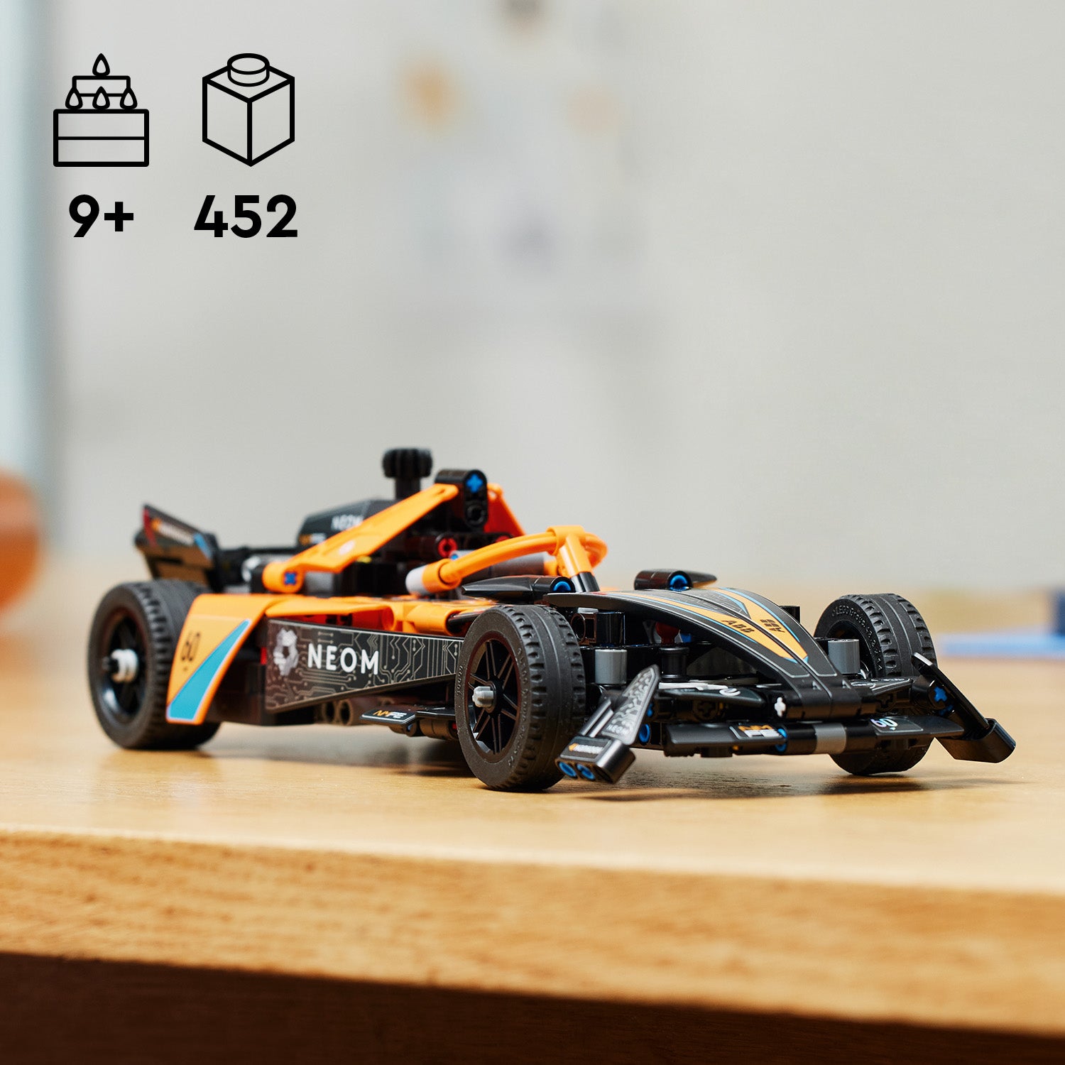 Lego 42169 NEOM McLaren Formula E Team