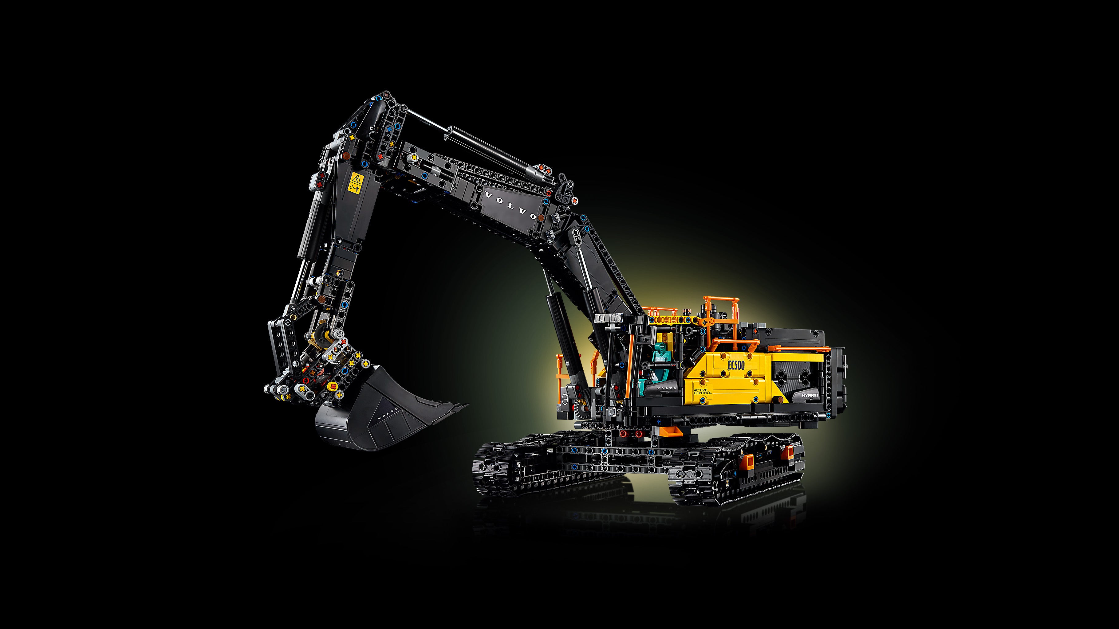 Lego 42215 Volvo EC500 Hybrid Excavator