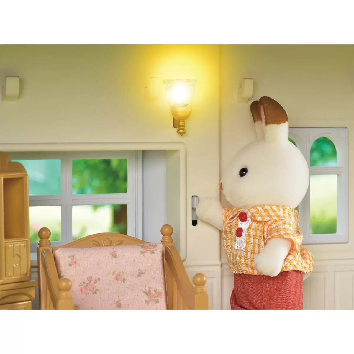 Sylvanian Families New Red Roof Country Home
