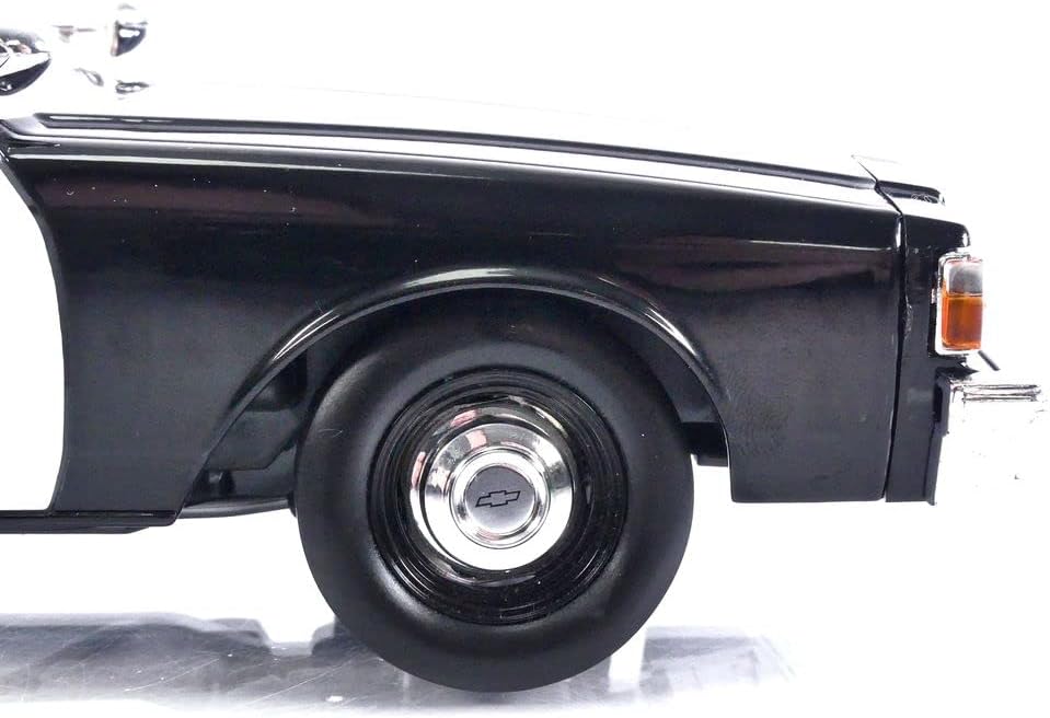 Greenlight Terminator 2 1987 Chevorlet Caprice Metropolitan Police Cruiser 1:18 Die Cast