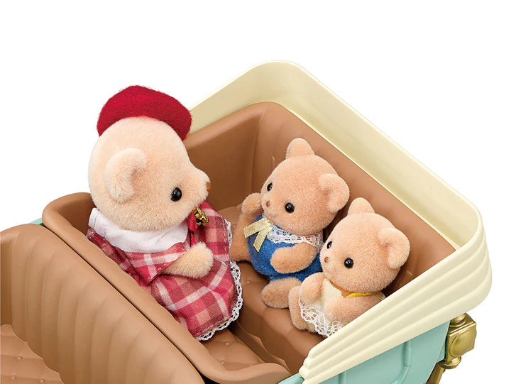 Sylvanian Classic Family Car