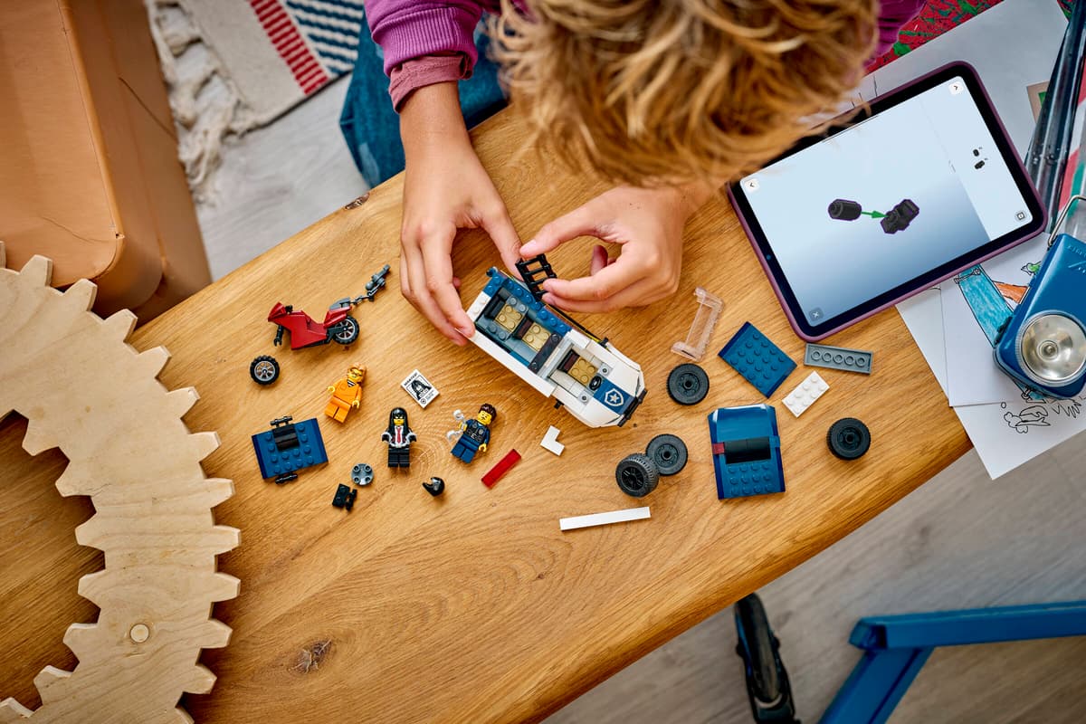 Lego 60479 Police Prisoner Transport Van