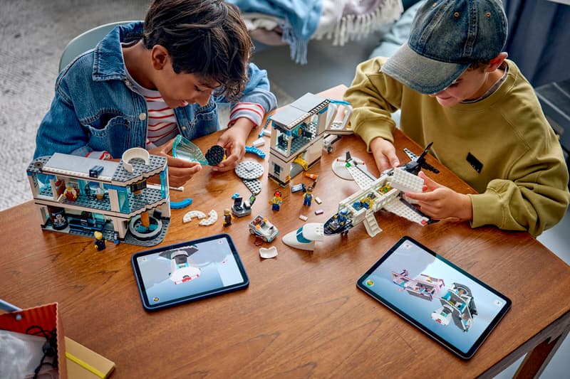 Lego 60502 Airport with Airplane