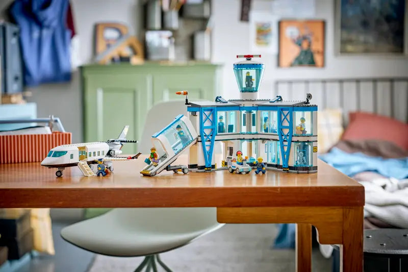 Lego 60502 Airport with Airplane