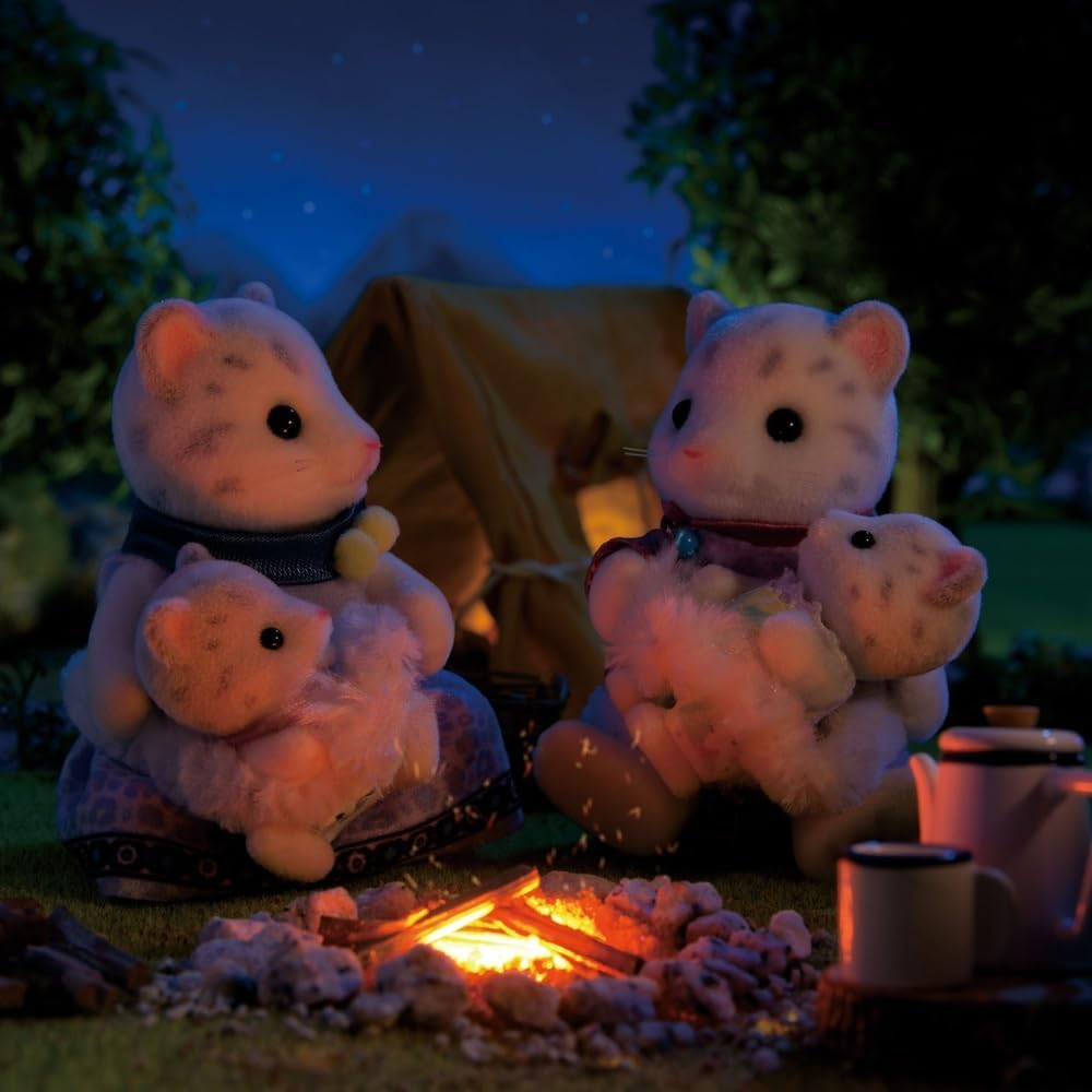 Sylvanian Families Snow Leopard Family