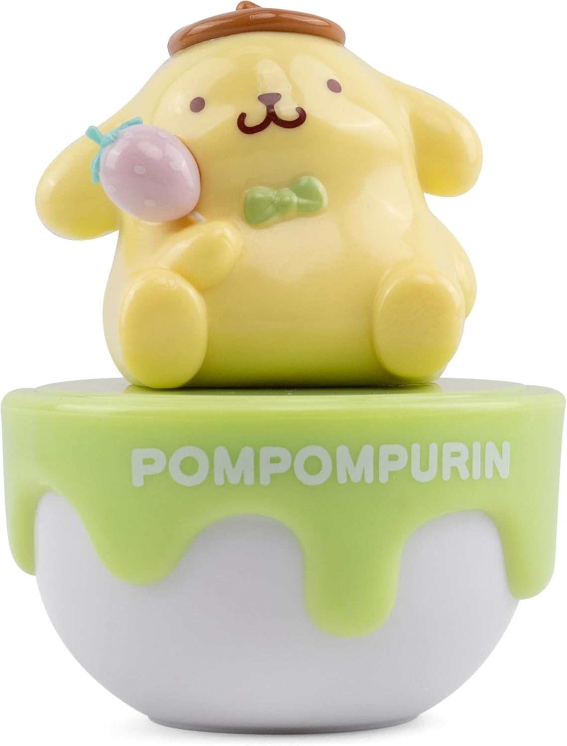 Pompompurin Strawberry Cake Surprise