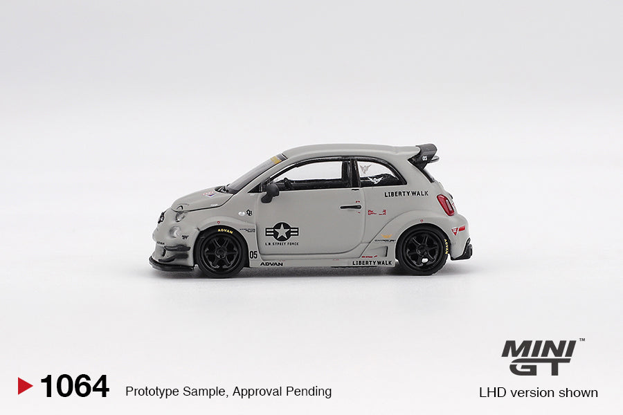 Mini GT Abarth 595 LB-WORKS x Abas Works Fighters