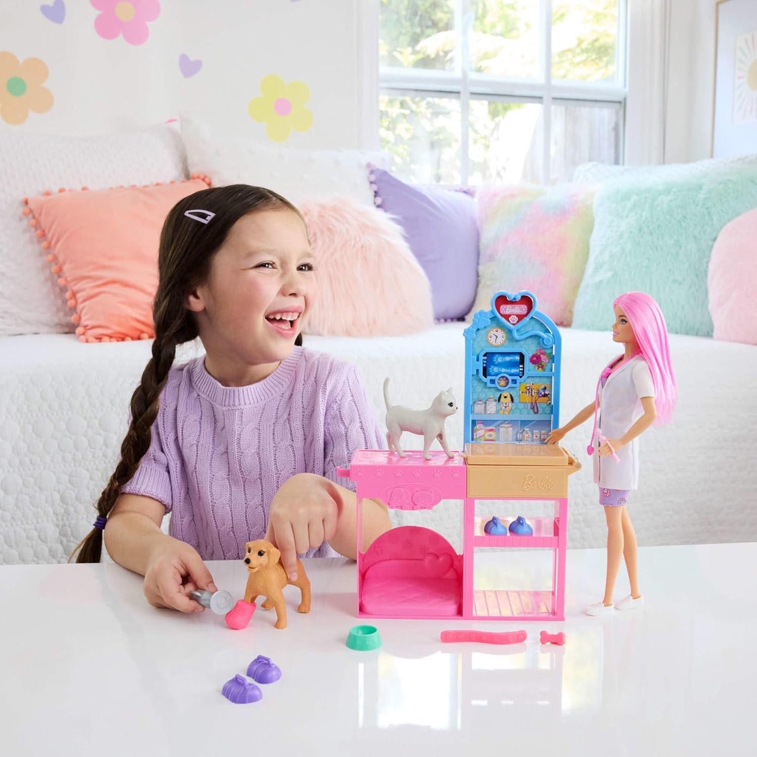 Barbie Fast Cast Veterinarian Clinic Playset