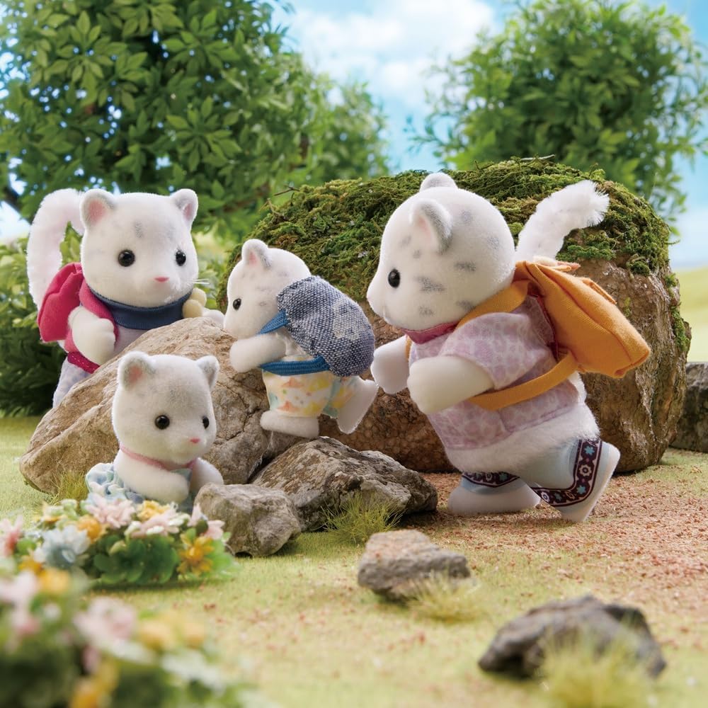 Sylvanian Families Snow Leopard Family