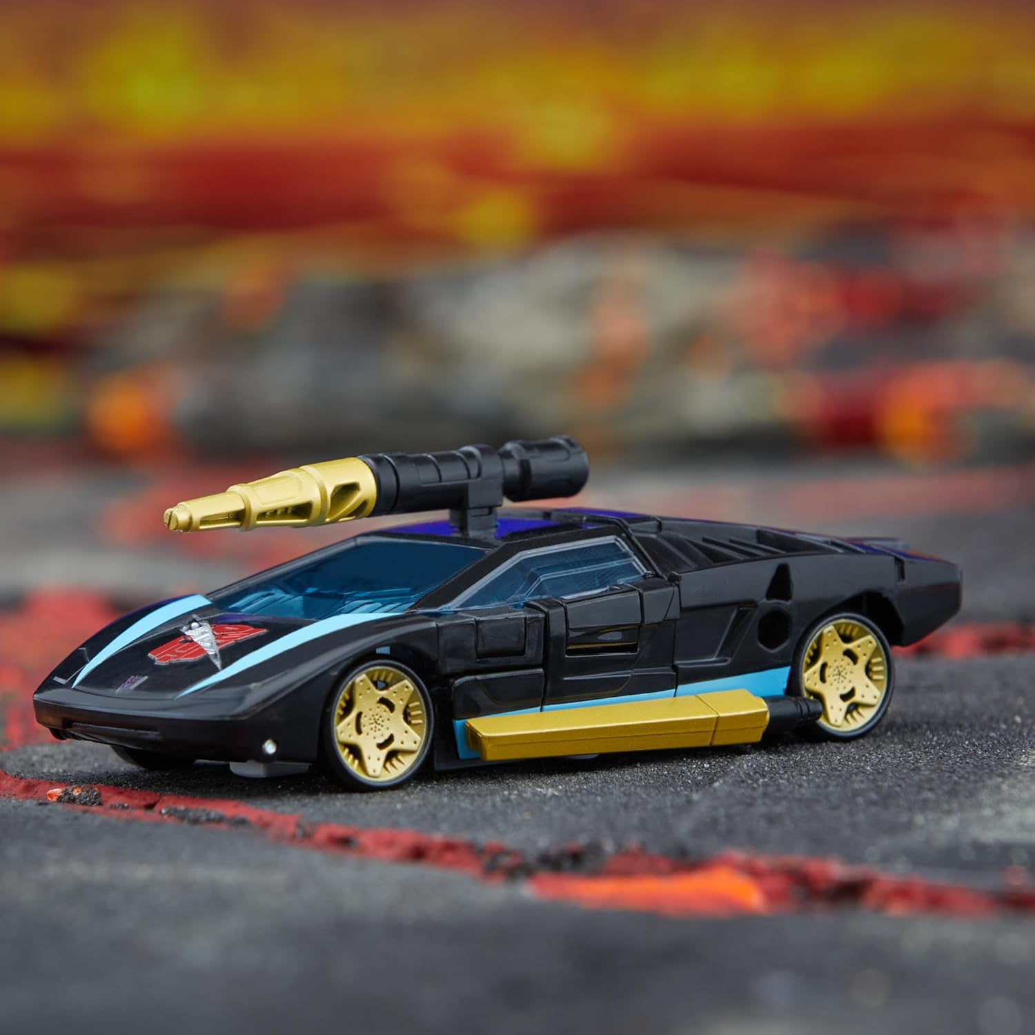 Transformers Legacy Deluxe Class Armada Universe Wheeljack 5.5” Action Figure